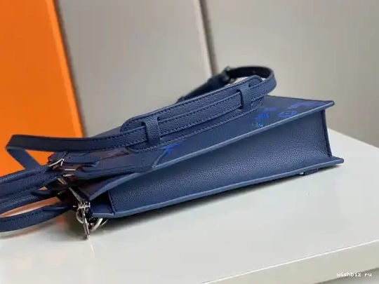 WIS LOUIS VUITTON ZIPPÉ SAC PLAT 0612